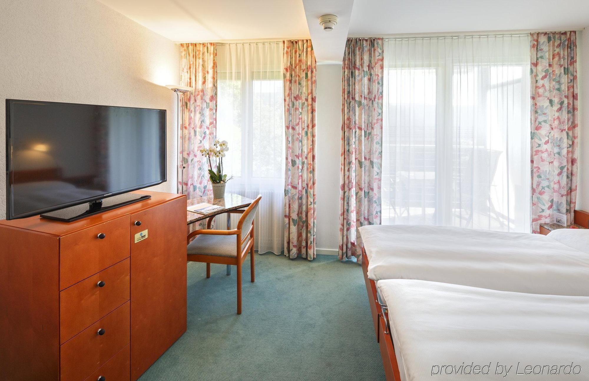 Wellness Hotel Tenedo - Thermalquellen Resort Bad Bad Zurzach Eksteriør bilde
