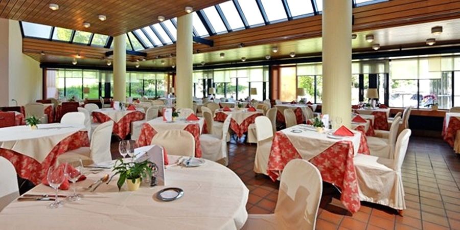 Wellness Hotel Tenedo - Thermalquellen Resort Bad Bad Zurzach Eksteriør bilde